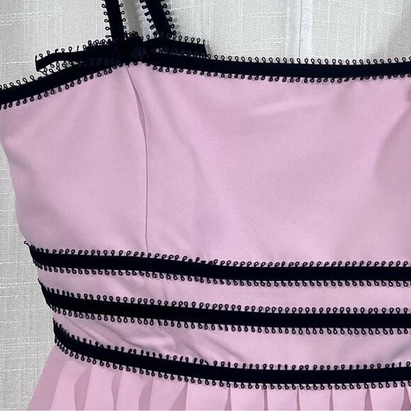 Forever 21 NWT Baby Pink Pleated Lace Trim Babydoll Crop Top Sz M - Picture 4 of 14